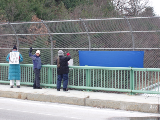 Overpasss demo, 070127 005